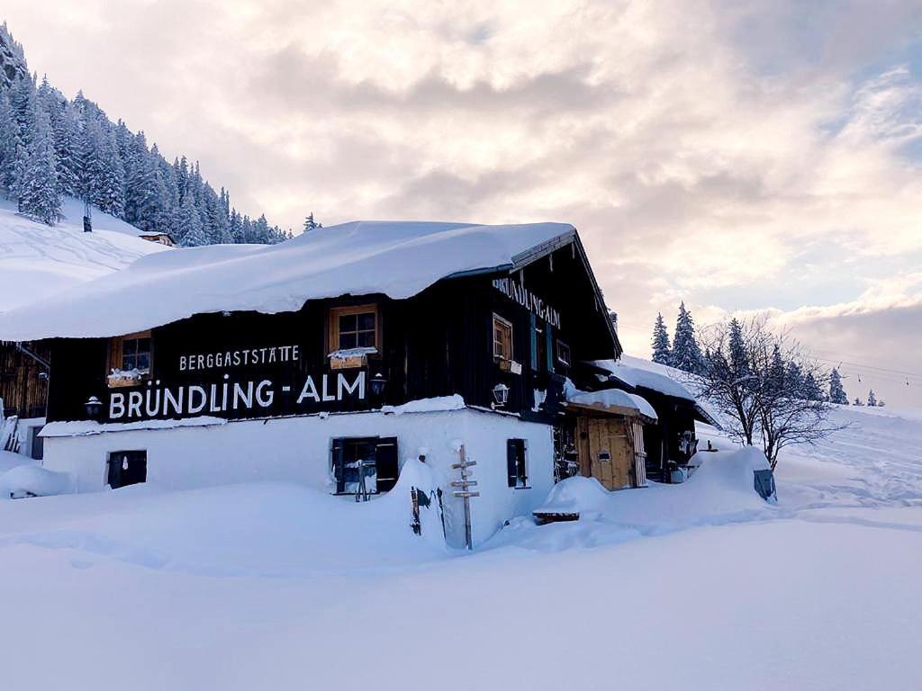 Bruendling-Alm Berggasthof Auf 1167M Auf Dem Hochfelln แบร์เกน ภายนอก รูปภาพ